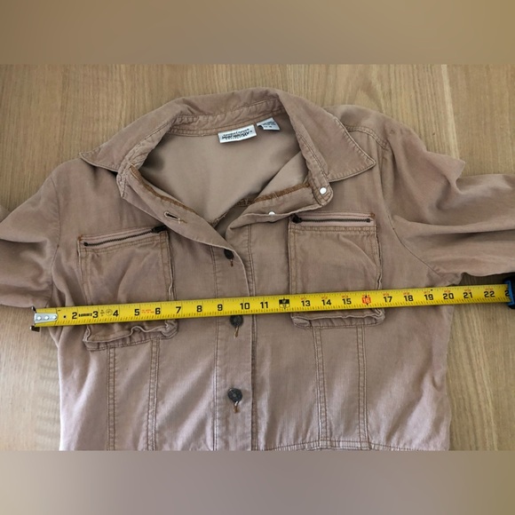 Vintage Tan Corduroy Long sleeve Jumpsuit, Cargo style & ruffle hem•••Jeanology - Picture 14 of 15